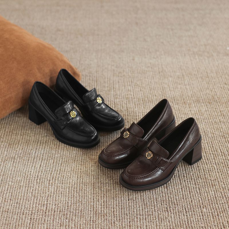 REAVE CAT Black Female Pumps R - Women'S Shoes Extended Sizes 评论和价格