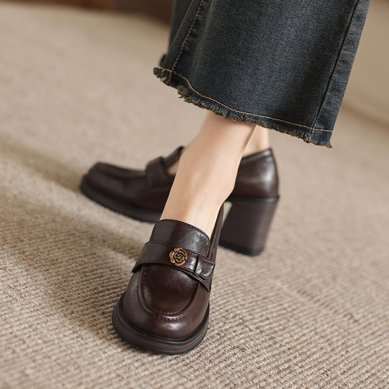 REAVE CAT Black Female Pumps R - Women'S Shoes Extended Sizes 评论和价格