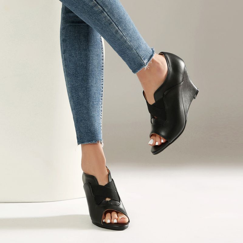 REAVE CAT Black Women Sandals  - Women'S Shoes Extended Sizes 评论和价格