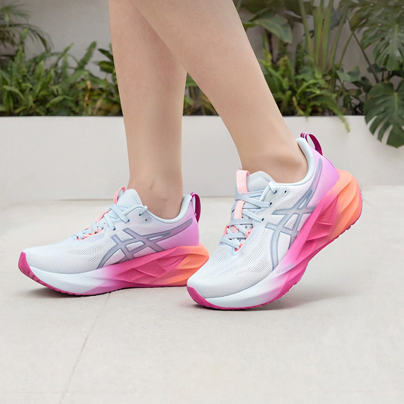 Asics Women NOVABLAST 5 White  - Women Shoes Hong Kong 评论和价格