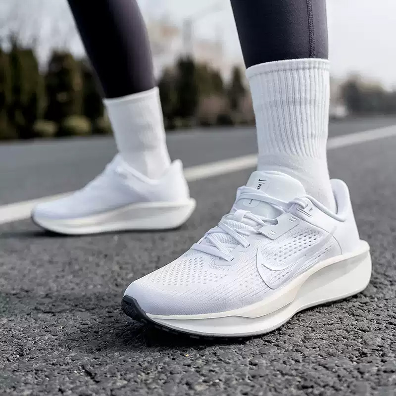 NIKE Women's QEST 6 Mesh Shoes - Women Shoes Hong Kong 评论和价格