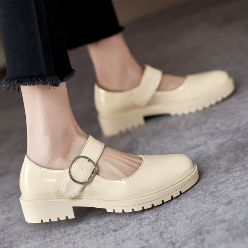 Casual Women's Low Heels Loafe - Women'S Shoes Easy Street 评论和价格