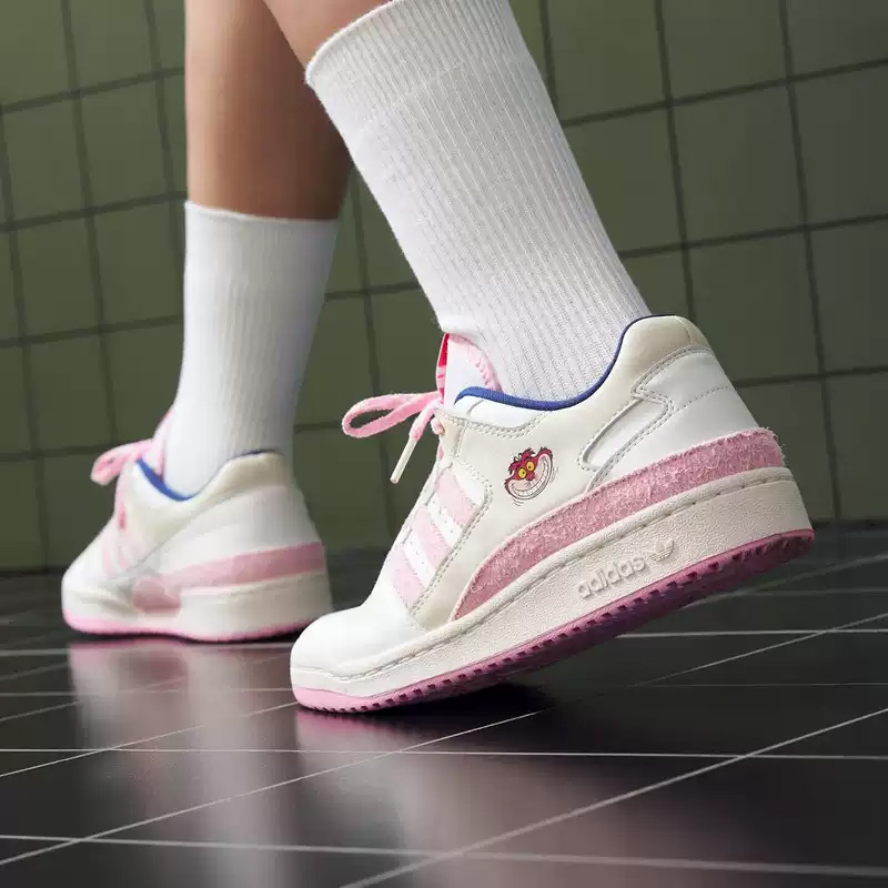 Adidas Clover x Disney collabo - Women Shoes Hong Kong 评论和价格